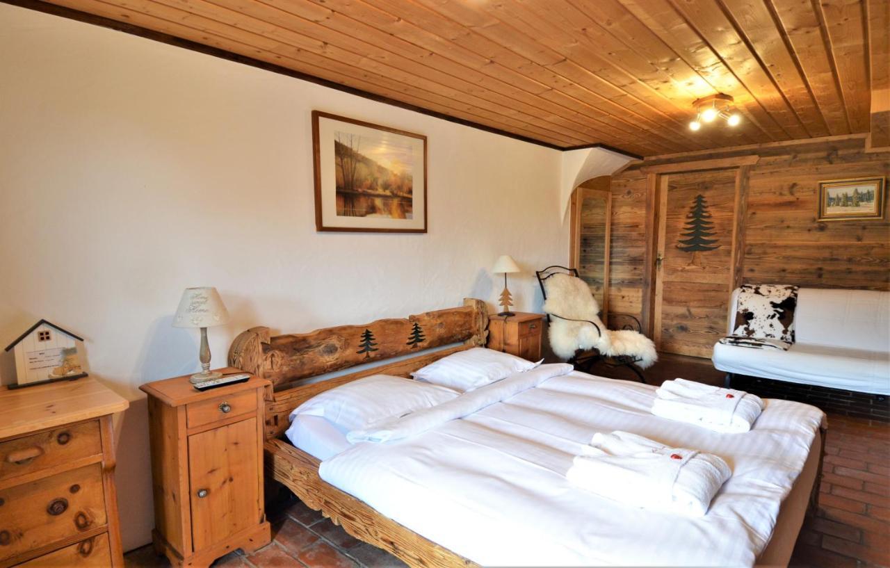 Les Chambres Et Roulottes Des Noisetiers Leysin Kültér fotó