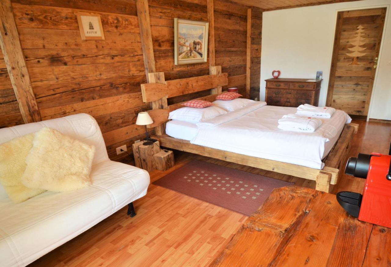 Les Chambres Et Roulottes Des Noisetiers Leysin Kültér fotó
